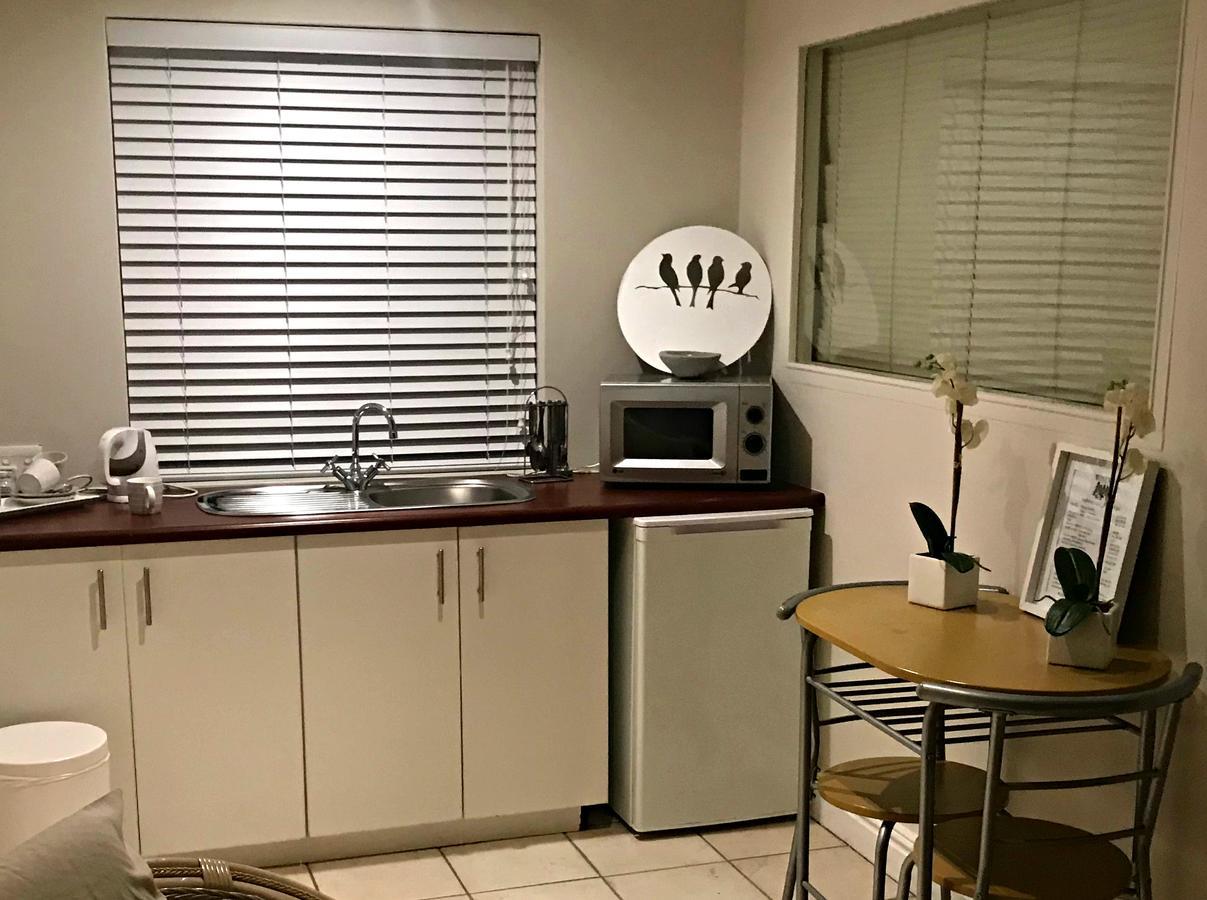 Roseroc Boutique Guesthouse Книсна Екстериор снимка