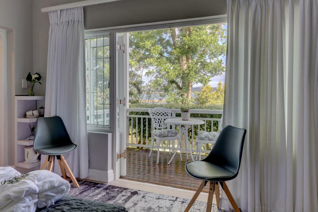 Roseroc Boutique Guesthouse Книсна Екстериор снимка