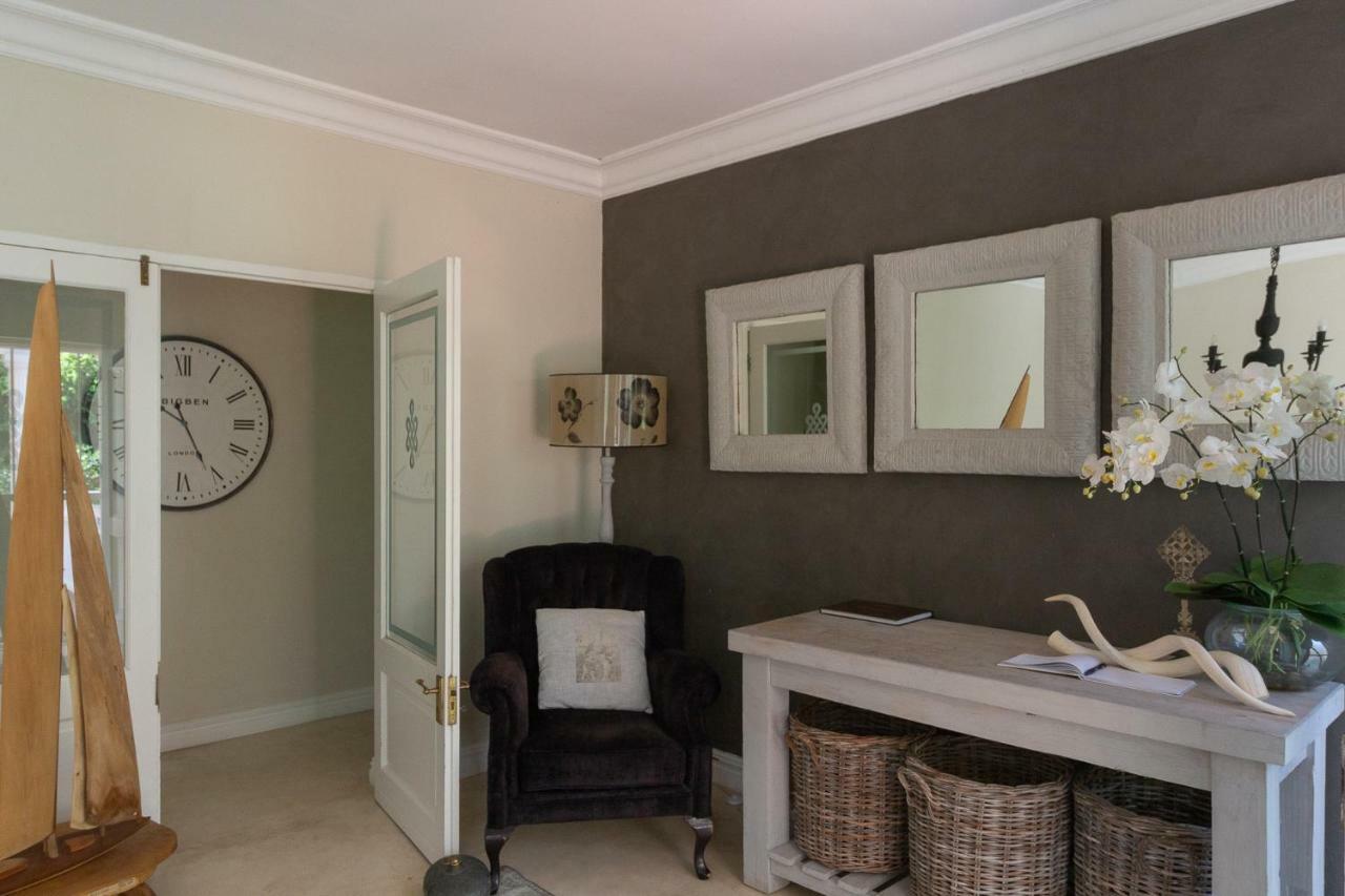 Roseroc Boutique Guesthouse Книсна Екстериор снимка