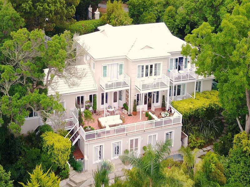 Roseroc Boutique Guesthouse Книсна Екстериор снимка