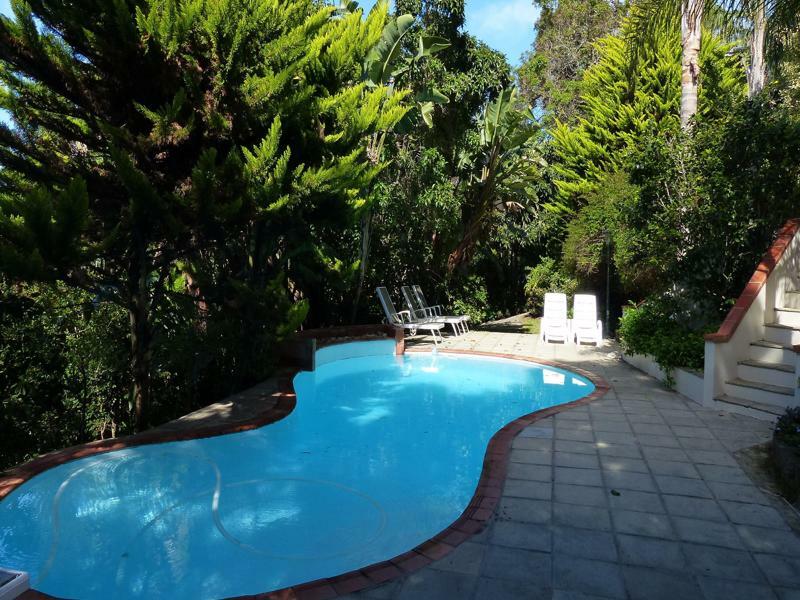 Roseroc Boutique Guesthouse Книсна Екстериор снимка